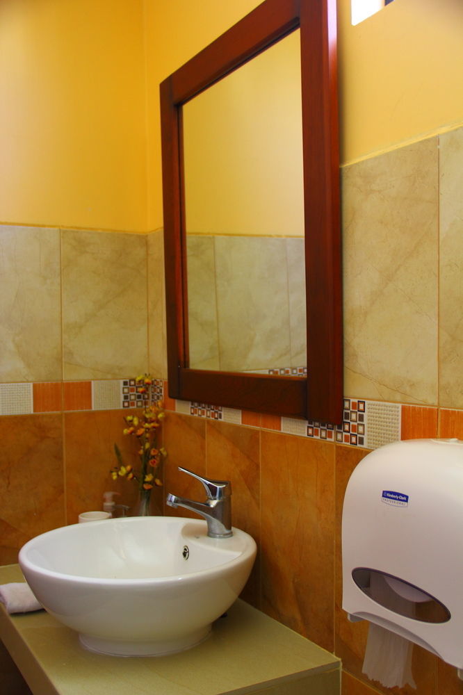 Hostal Duncan Puerto Ayora  Esterno foto